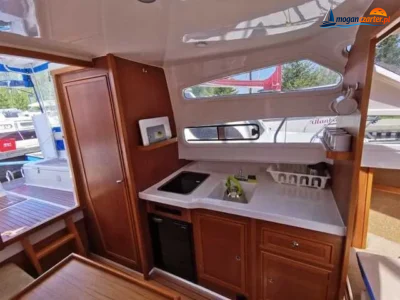Jacht Calipso 23 Houseboat (czarter bez patentu)